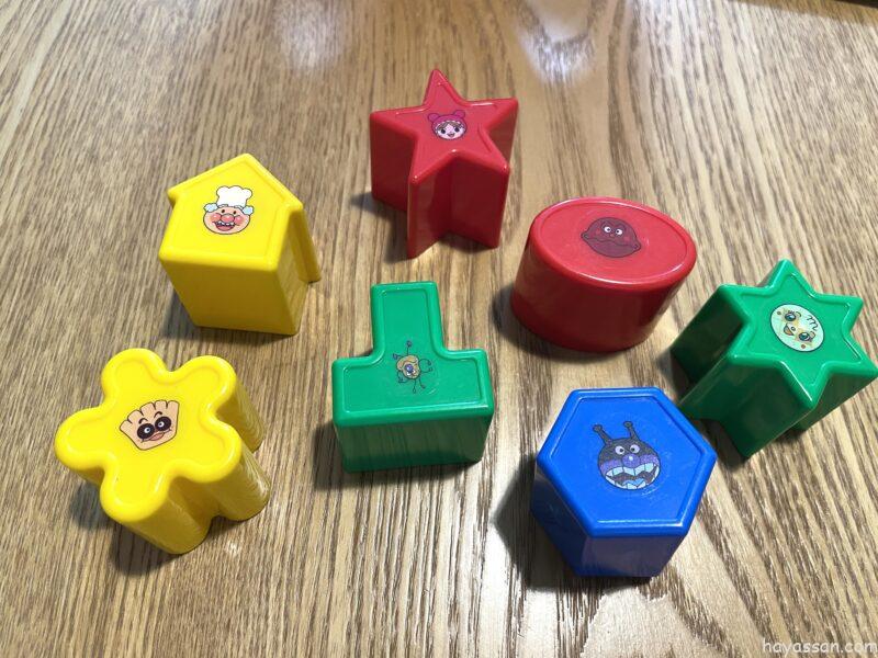 アンパンマンの育脳まるまるパズルの難しいパーツ７種類